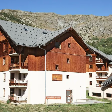 Résidence Prestige Odalys L'Orée des Pistes-3
