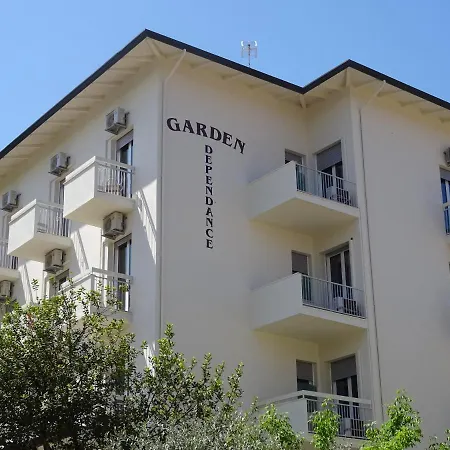 Hotel Garden-3