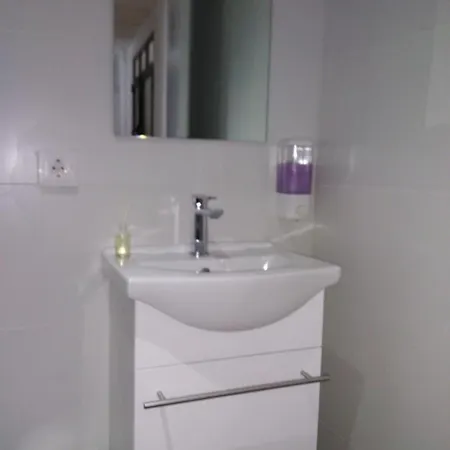 Ontinyent Rooms-3