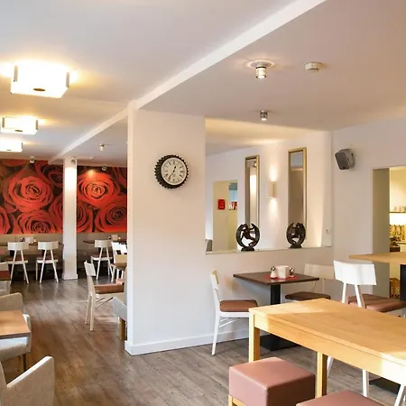 Am Blumenhaus-3