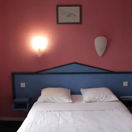 Le Voltaire-2