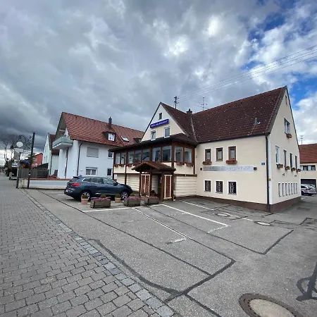 Airport Hotel Hallbergerhof-2