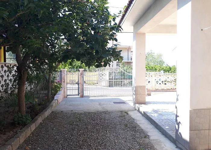 Affittacamere delle rose Roseto Capo Spulico