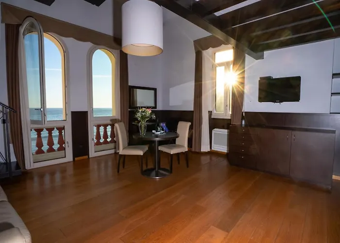 Villa Eva Beach Ventimiglia