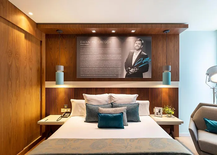 Hotel Zinema7