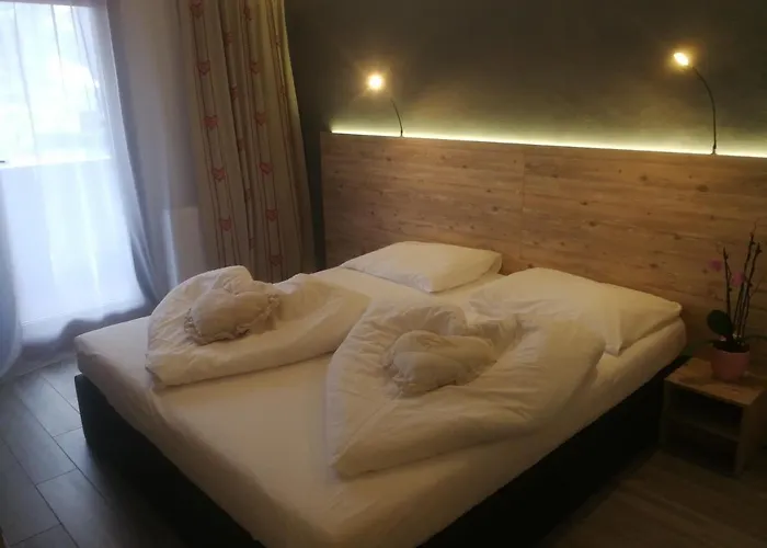 Hotel Schoenblick Naturns