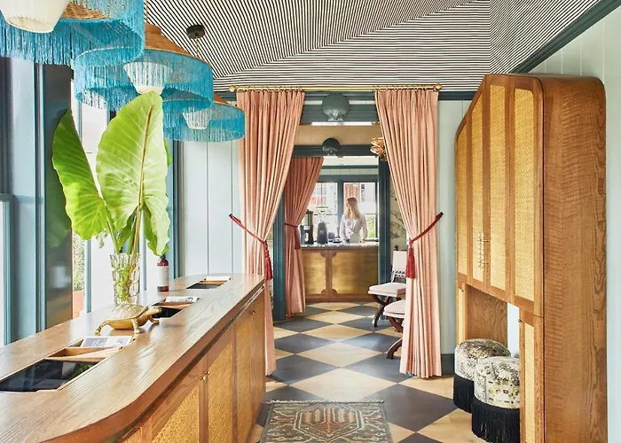 Faraway Nantucket Hotel