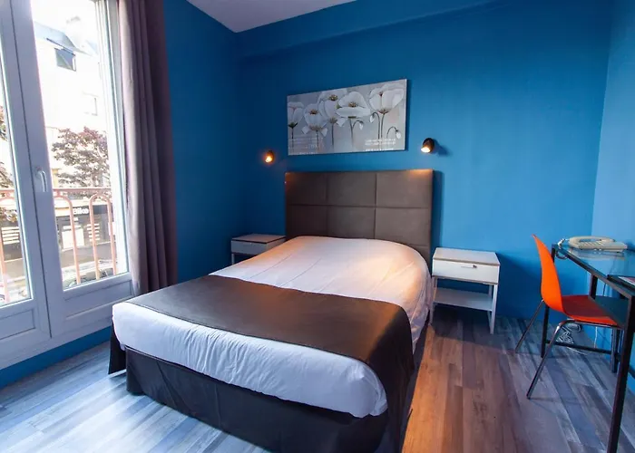 Hotel De L'Univers Caen