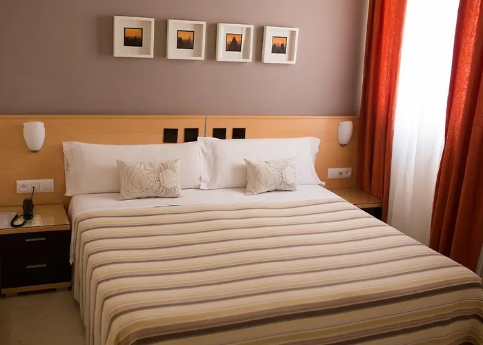 Hostal Albero By Eme Hoteles Sanlúcar la Mayor