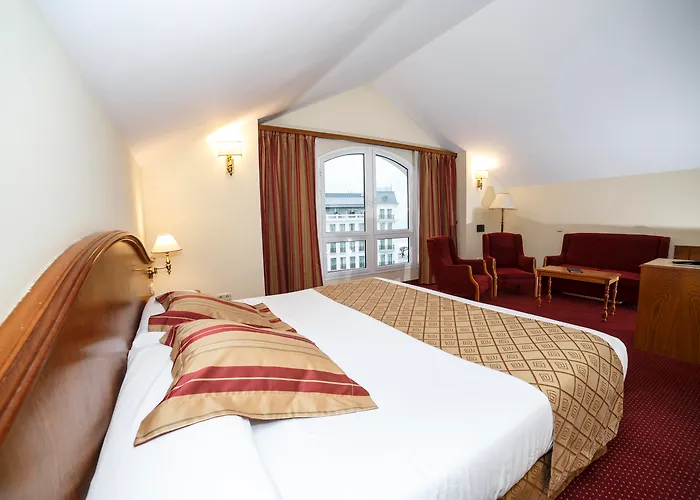 Hotel Hoyuela Santander