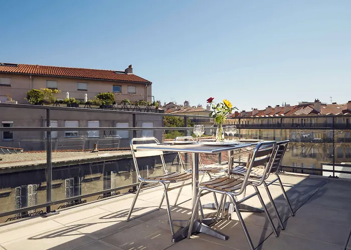 Adagio Marseille Vieux Port Appart-hôtel