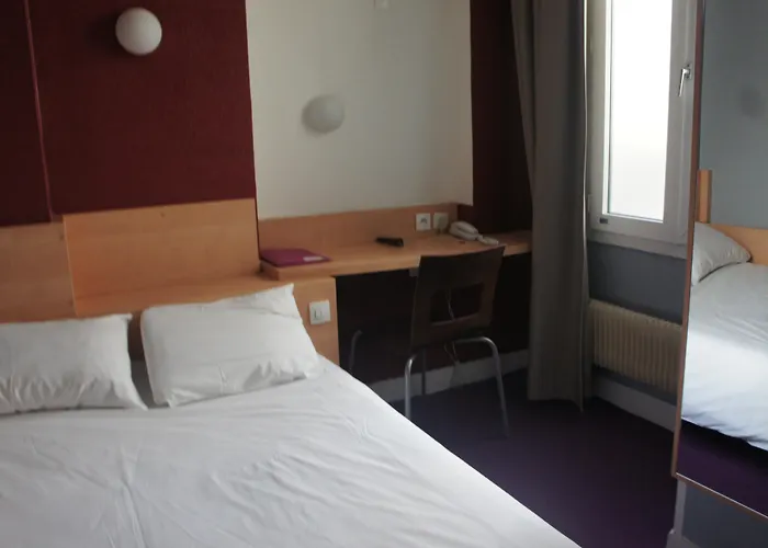 Hôtel D'Anjou Levallois-Perret