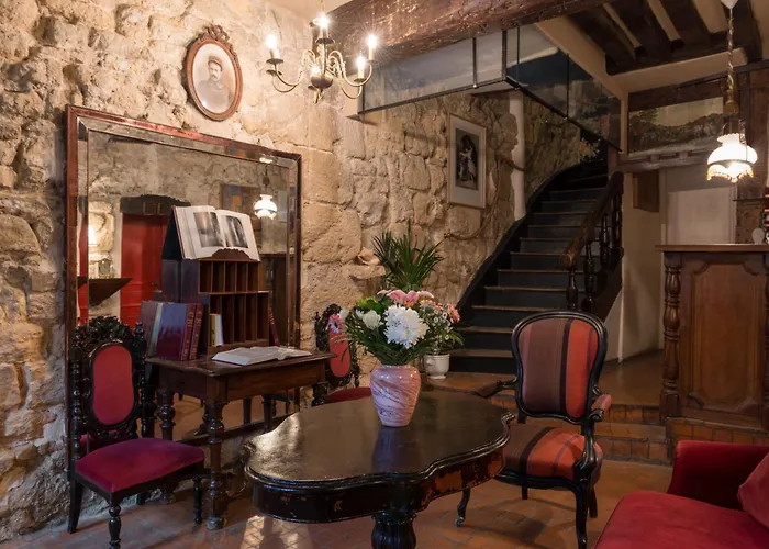 Hotel Esmeralda