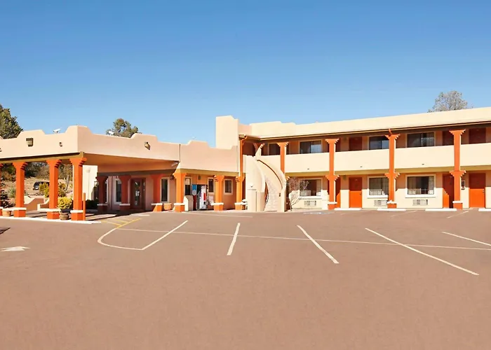 Super 8 By Wyndham Payson Motel