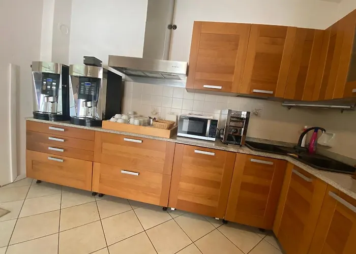 Bed and Breakfast Bed In Bus Belluno