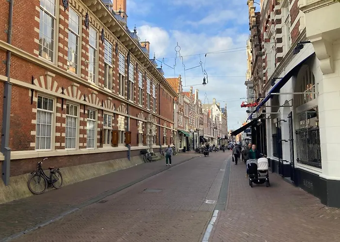 Guesthouseone Haarlem