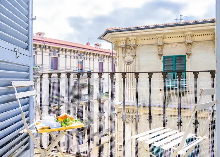 L'Opera Rooms & Suite La Spezia