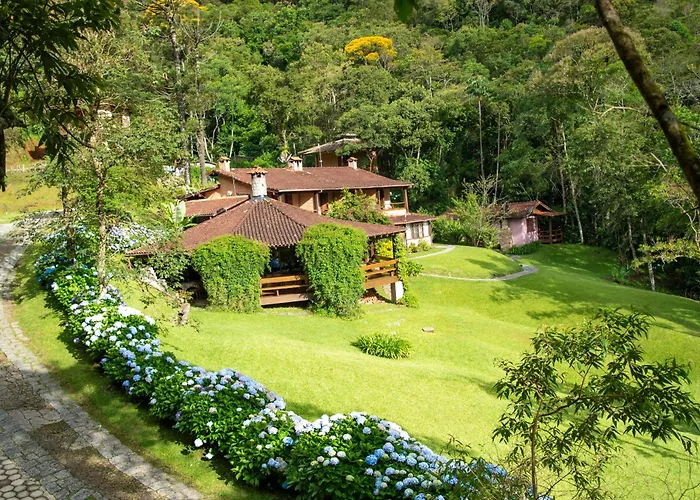 Hotéis centrais de Visconde de Mauá 