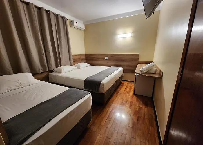 Aurora Hotel