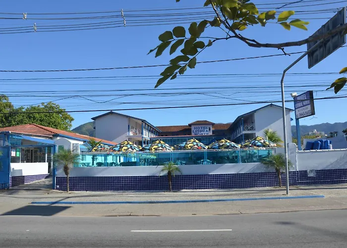 Hotéis centrais de Caraguatatuba 