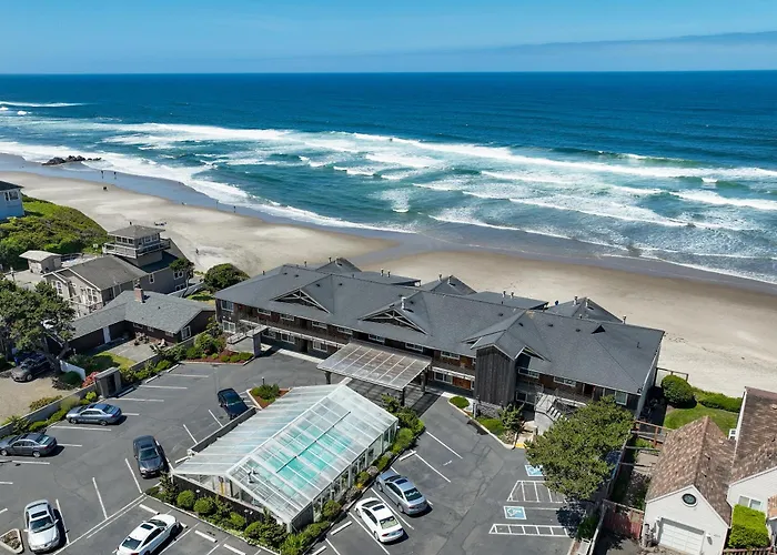 Pelican Shores Inn