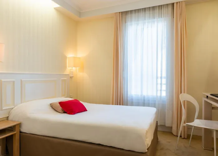 The Originals City, Hôtel Chantecler, Le Mans (Inter-Hotel)