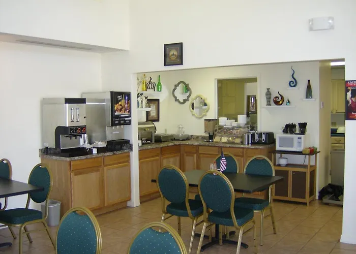 Ozark Valley Inn