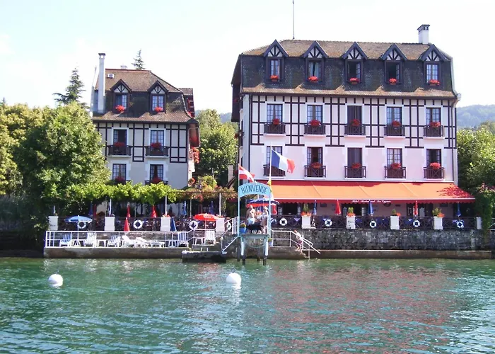 Hotel Les Cygnes Évian-les-Bains