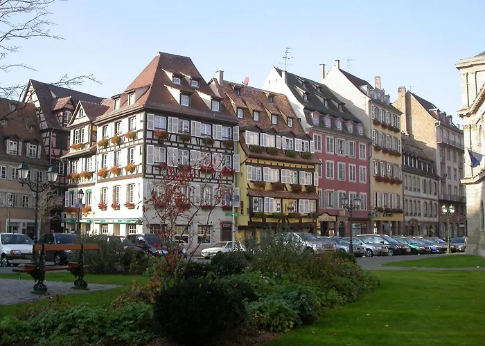 Logis Hotel Restaurant Au Cerf D'Or Straatsburg