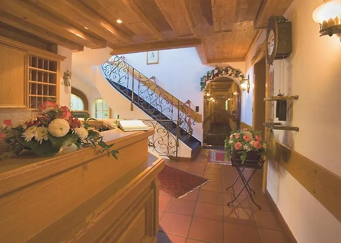 Hotel Alpina