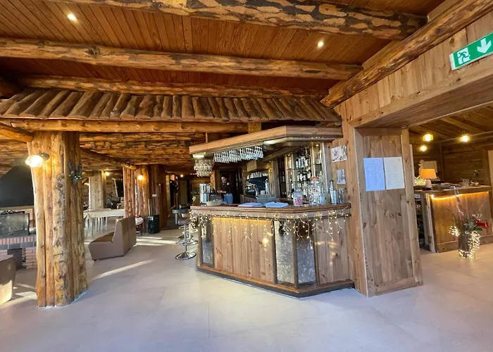 Hotel des Pyrénées Font-Romeu-Odeillo-Via