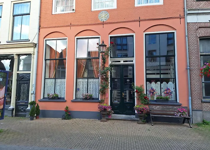 De Zevenster gevestigd aan de winkelstraat Bed and Breakfast Kampen