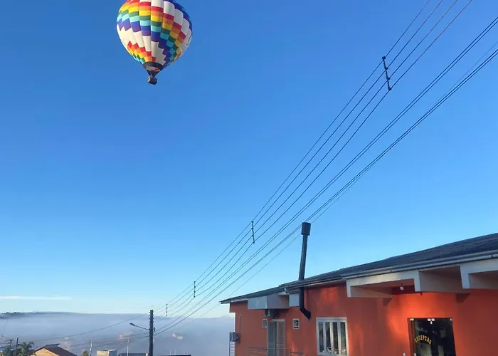 Hotéis centrais de Cambará 