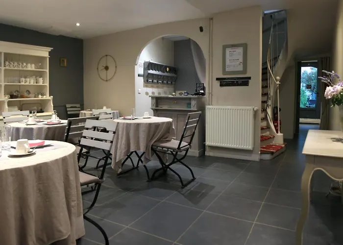 Hotel Saint Yves Nantes