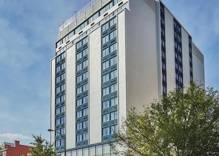 Graduate By Hilton Richmond Hotel