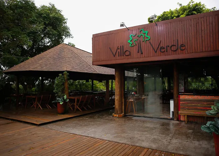 Pousada Villa Verde - Frente para a Praia do Farol