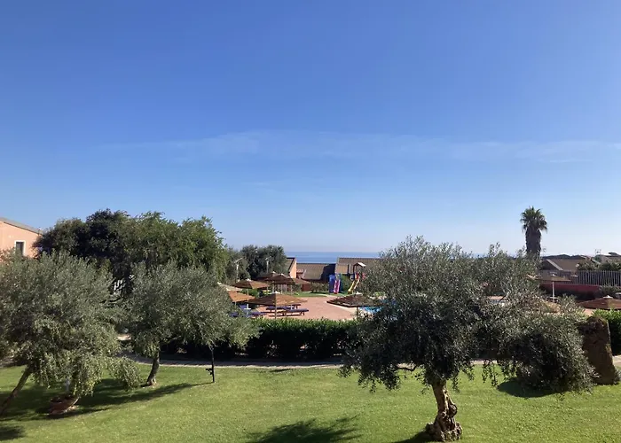 Cala Rosa Club Hotel