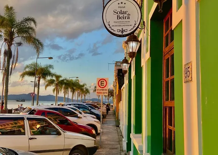 Hotéis centrais de Sao Francisco do Sul 