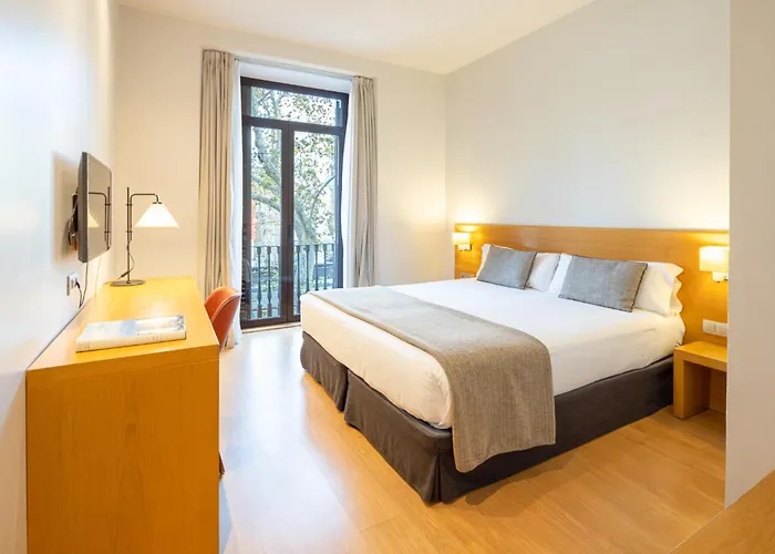 Hotel Arc La Rambla Barcellona