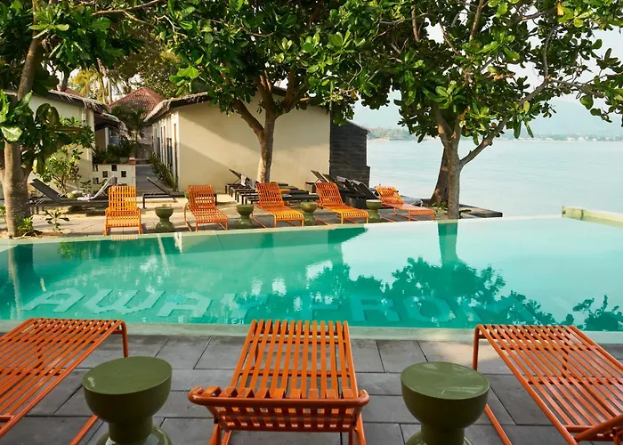 Escape Beach Resort - New Look&Improved Mae Nam