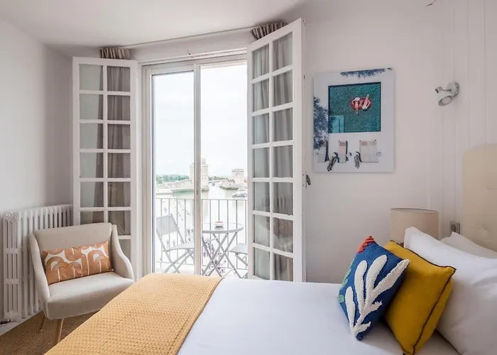 Hôtel La Tour de Nesle La Rochelle Vieux Port