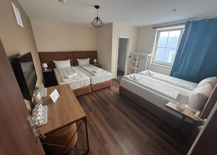 Hotel Capitol Zentrum - 24h - Friedrichshafen