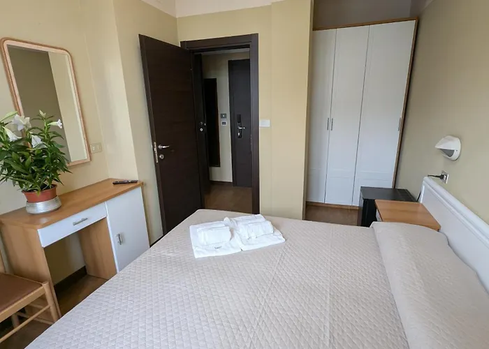 Hotel Boston Cattolica
