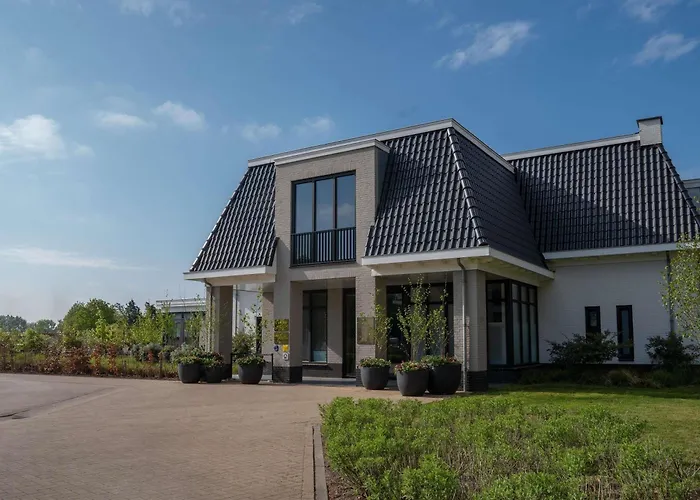 Hotel Ter Zand - Handwritten Collection
