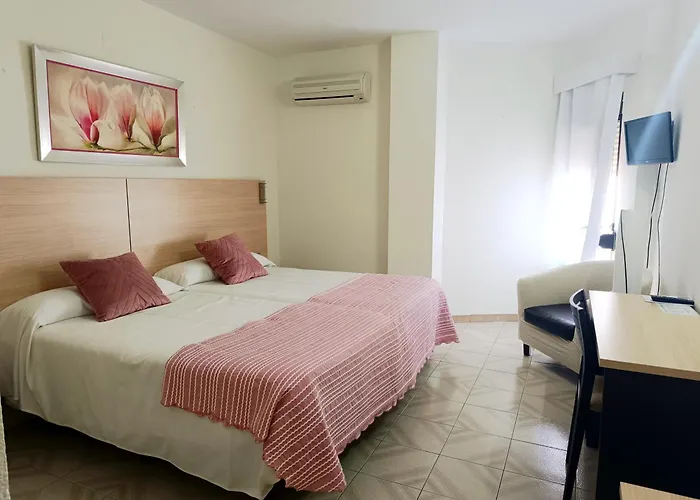 Hotel Oasis Familiar Jerez De Los Caballeros