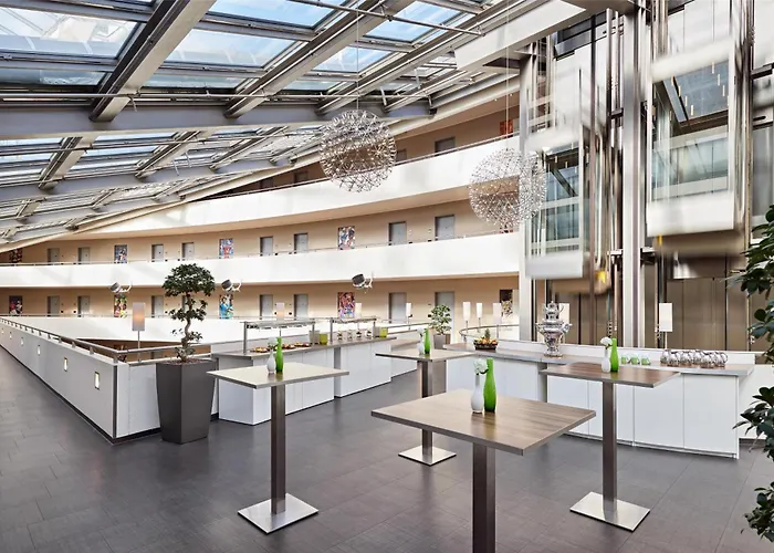 The Curve Hotel Bayarena Leverkusen