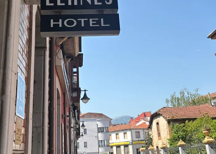 Hotel Cantabrico