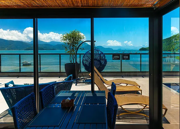 Hotéis centrais de Ubatuba 