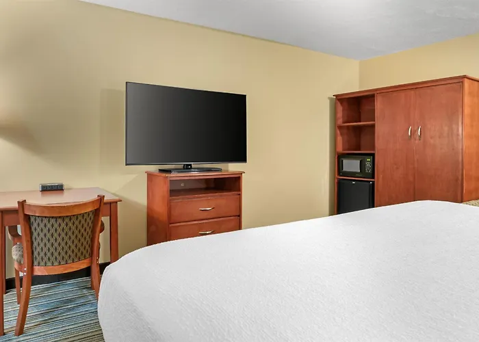 Best Western Plus Traverse City