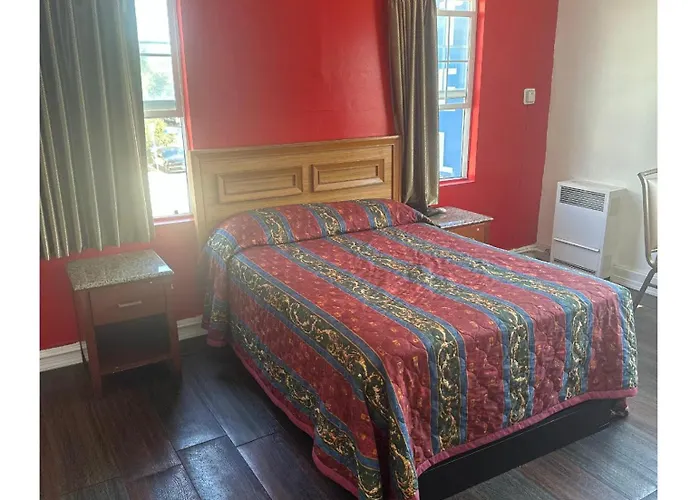 Roxy Hotel